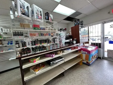 622 E 9th Street Hialeah FL 33010