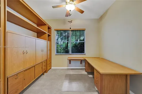 260 Montclaire Drive Weston FL 33326