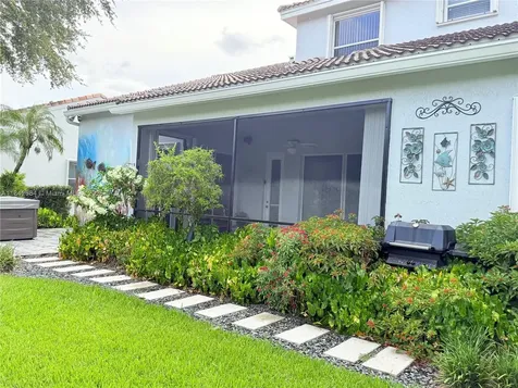 260 Montclaire Drive Weston FL 33326