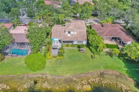 260 Montclaire Drive Weston FL 33326