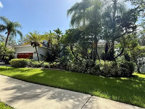 260 Montclaire Drive Weston FL 33326
