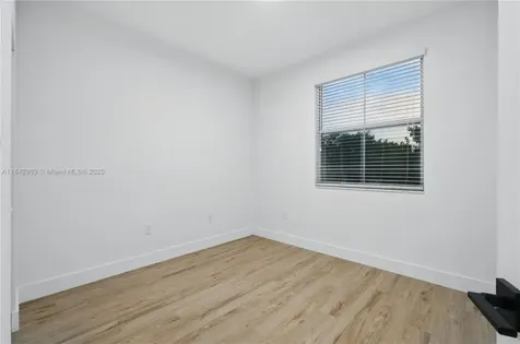 2851 W Prospect Road Tamarac FL 33309