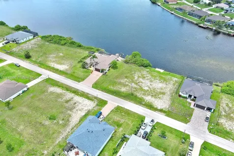 401 NW 24th Terrace Cape Coral FL 33993