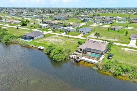 401 NW 24th Terrace Cape Coral FL 33993