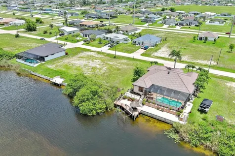 401 NW 24th Terrace Cape Coral FL 33993