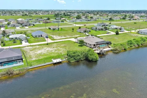 401 NW 24th Terrace Cape Coral FL 33993