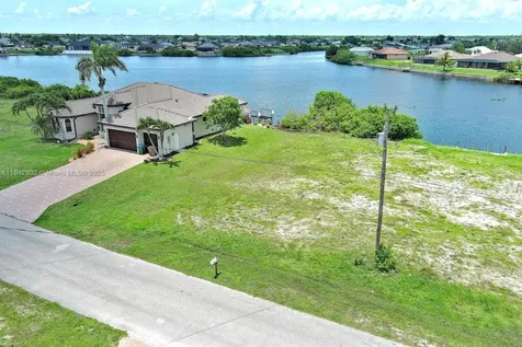 401 NW 24th Terrace Cape Coral FL 33993
