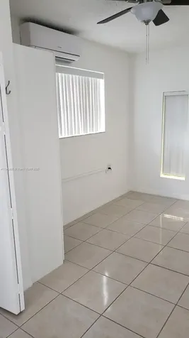 6540 Eaton Street Hollywood FL 33024