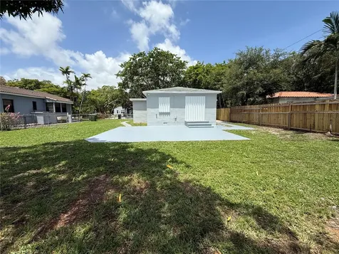 12235 NE 12th Place North Miami FL 33161