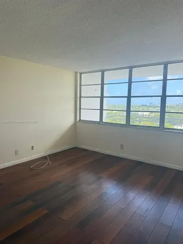 2025 NE 164th Street North Miami Beach FL 33162