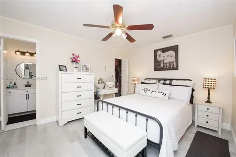 1317 Towhee Street Homestead FL 33035