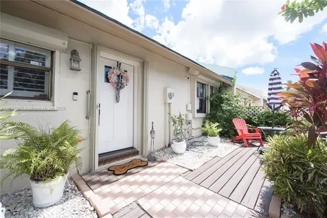 1317 Towhee Street Homestead FL 33035