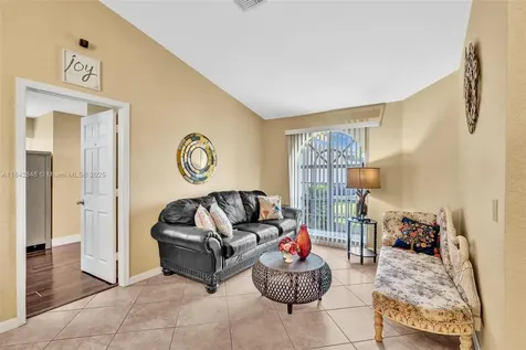 104 Oxford Court Royal Palm Beach FL 33411