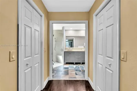 104 Oxford Court Royal Palm Beach FL 33411