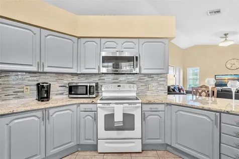 104 Oxford Court Royal Palm Beach FL 33411