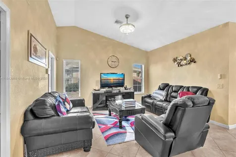 104 Oxford Court Royal Palm Beach FL 33411