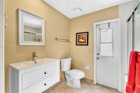 104 Oxford Court Royal Palm Beach FL 33411