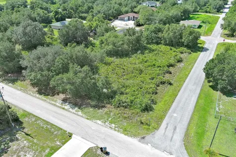 2517 W 67th Street Lehigh Acres FL 33971