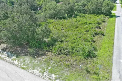 2517 W 67th Street Lehigh Acres FL 33971