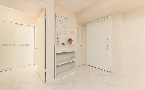 19801 E Country Club Drive Aventura FL 33180