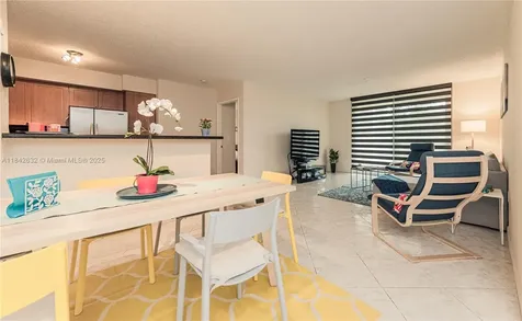 19801 E Country Club Drive Aventura FL 33180