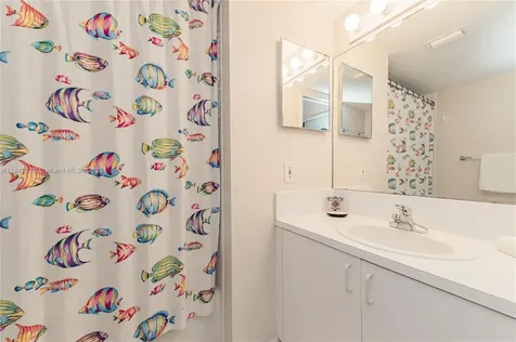 19801 E Country Club Drive Aventura FL 33180