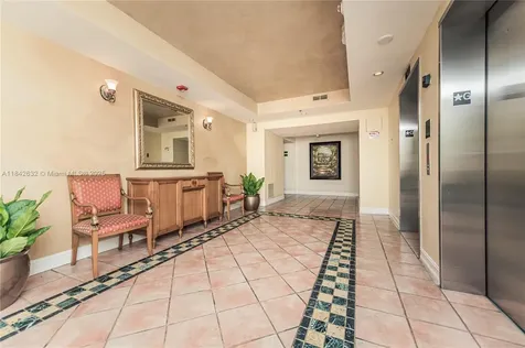 19801 E Country Club Drive Aventura FL 33180