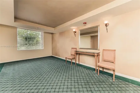 19801 E Country Club Drive Aventura FL 33180