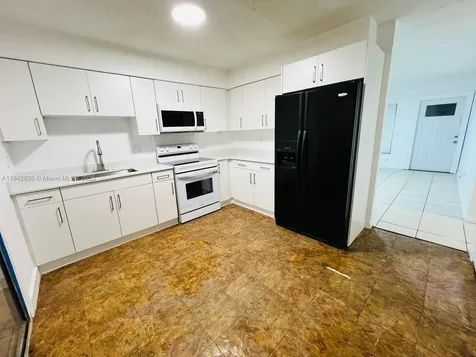 2019 Colmar Avenue Sebring FL 33870