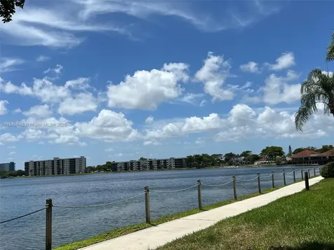 110 Lake Emerald Drive Oakland Park FL 33309