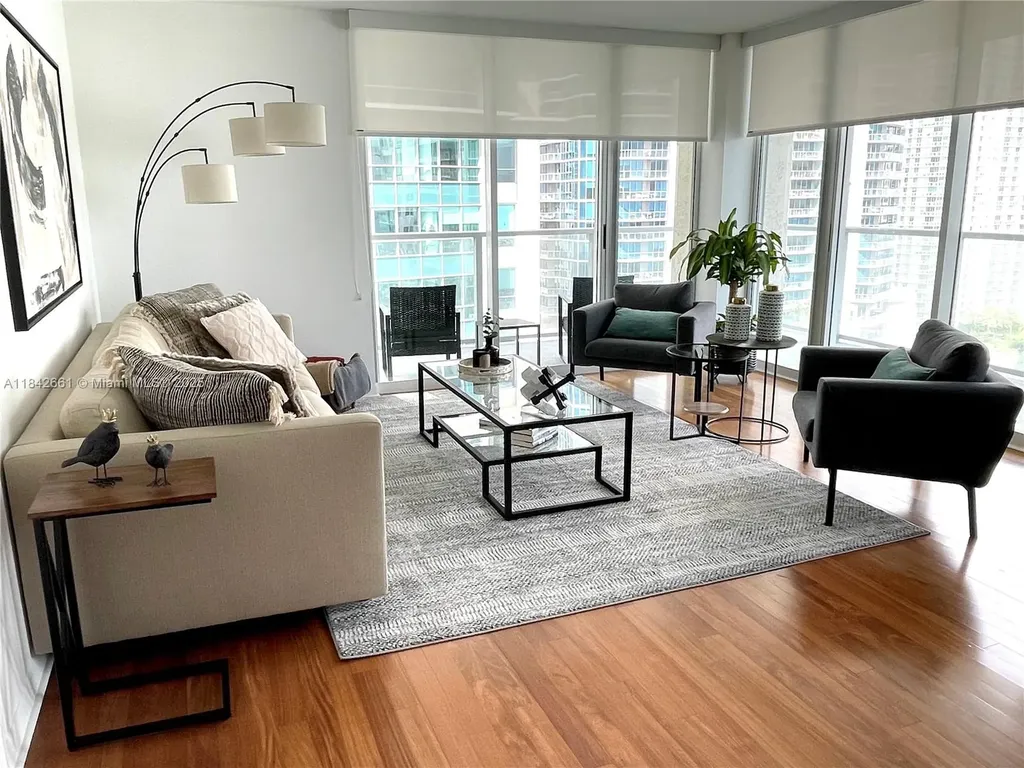 1155 Brickell Bay Drive Miami FL 33131