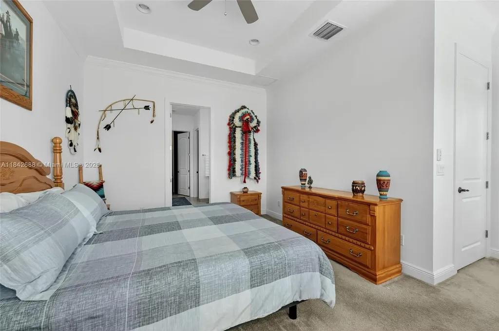 3925 NW 89th Way Coral Springs FL 33065