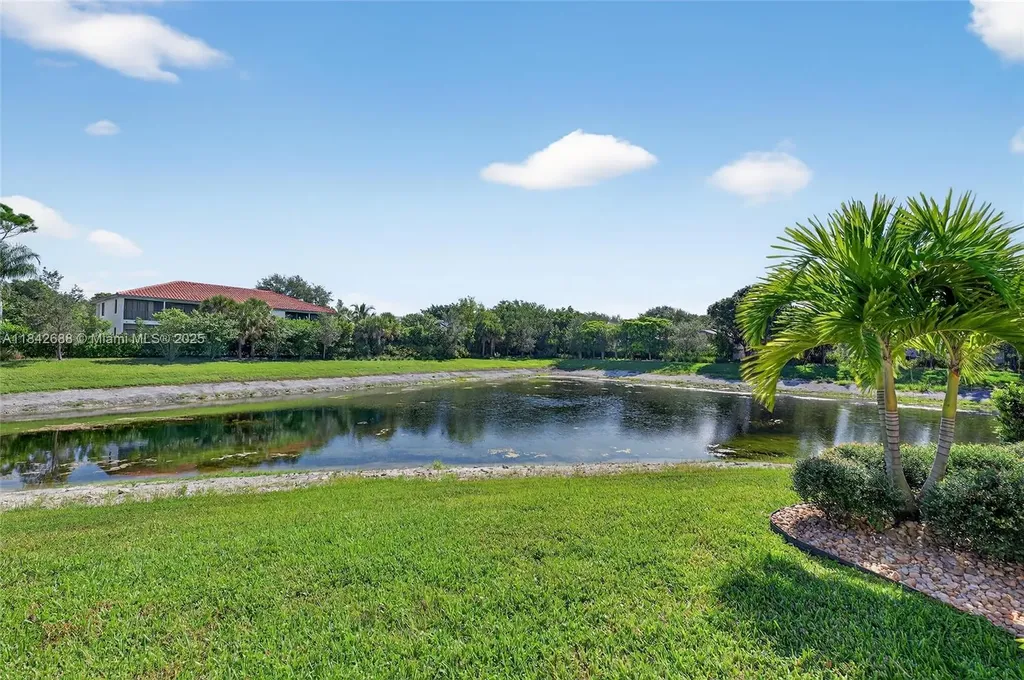 3925 NW 89th Way Coral Springs FL 33065