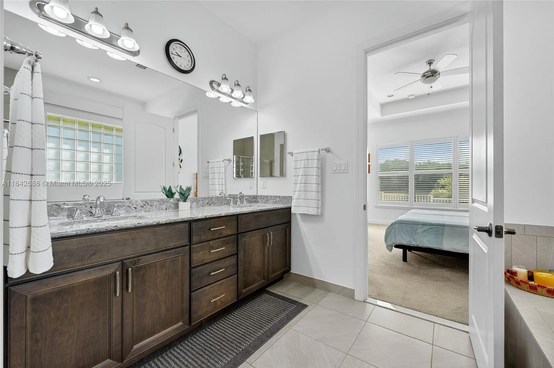 3925 NW 89th Way Coral Springs FL 33065