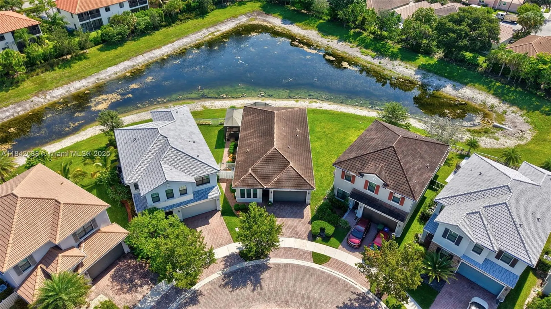 3925 NW 89th Way Coral Springs FL 33065