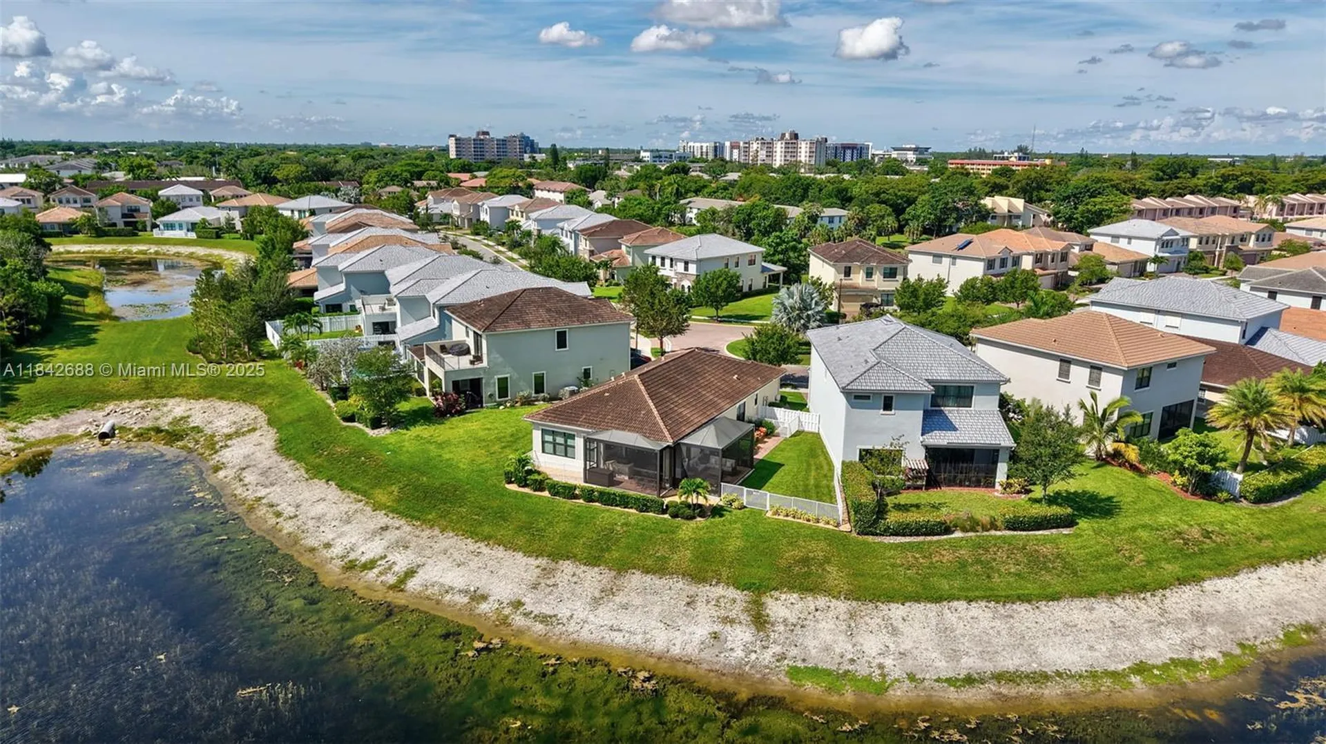 3925 NW 89th Way Coral Springs FL 33065