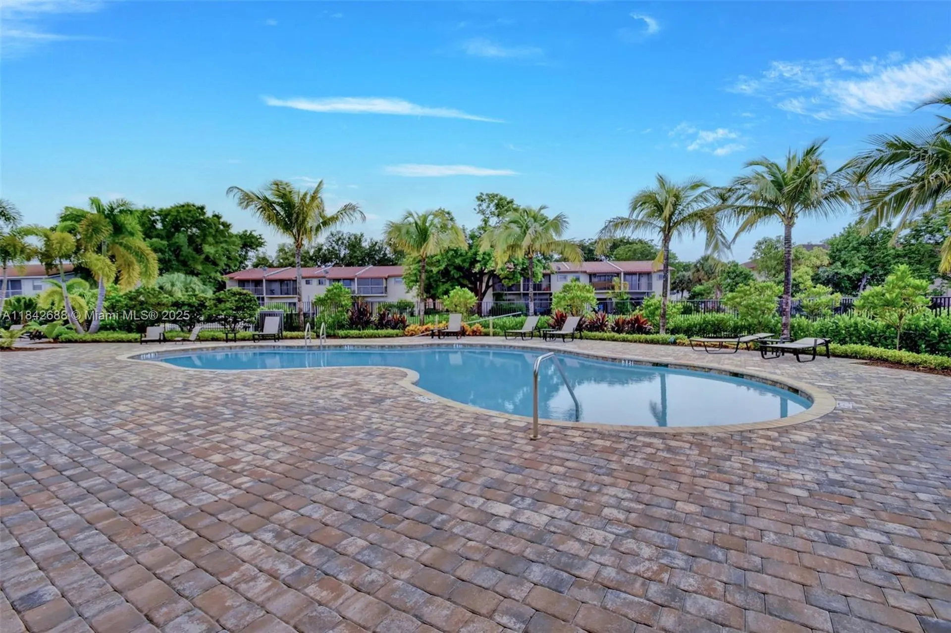 3925 NW 89th Way Coral Springs FL 33065