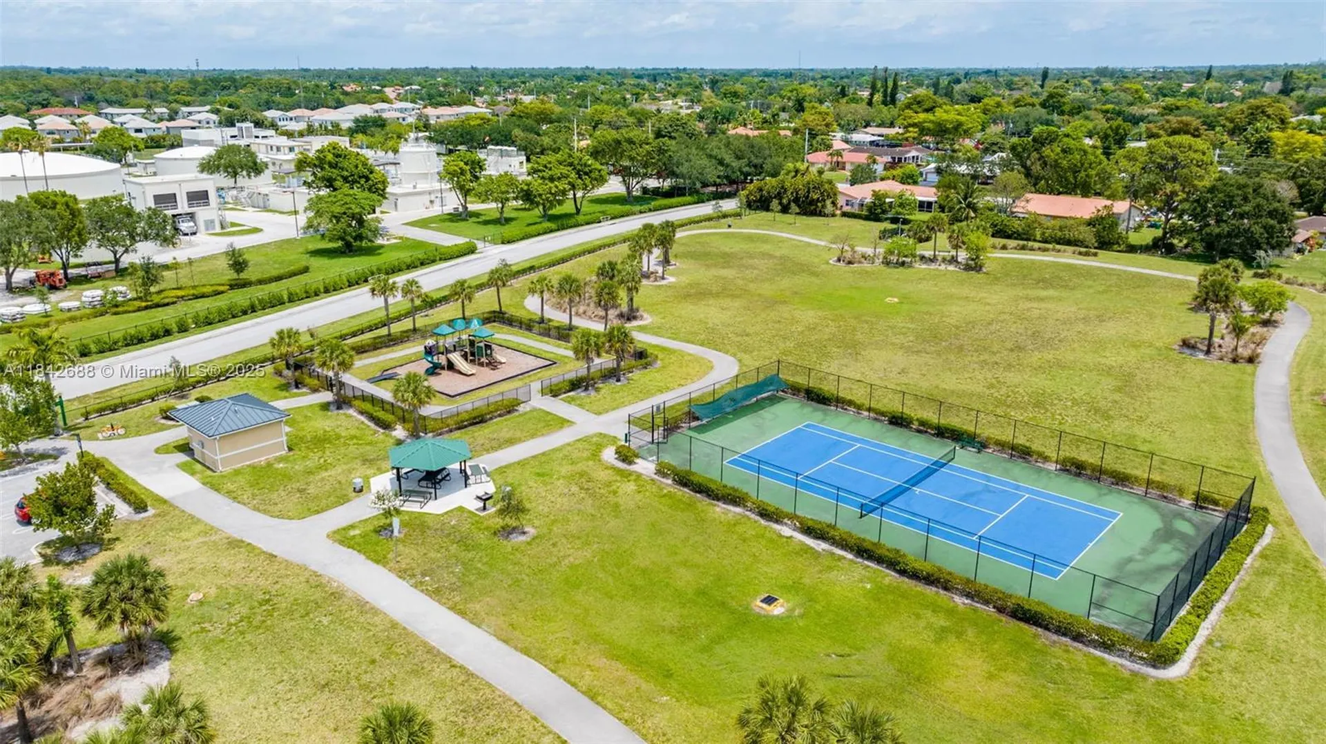 3925 NW 89th Way Coral Springs FL 33065