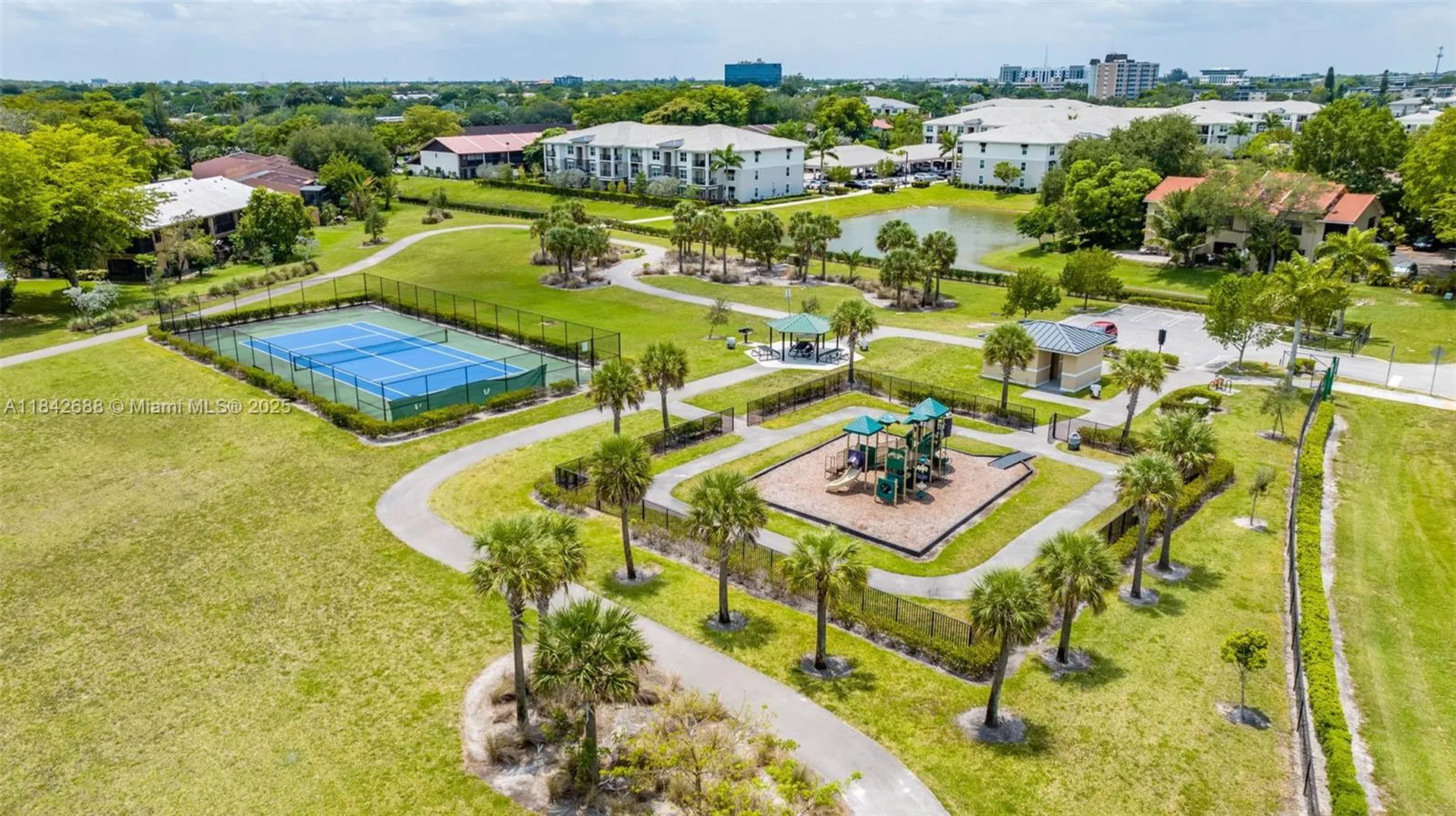 3925 NW 89th Way Coral Springs FL 33065