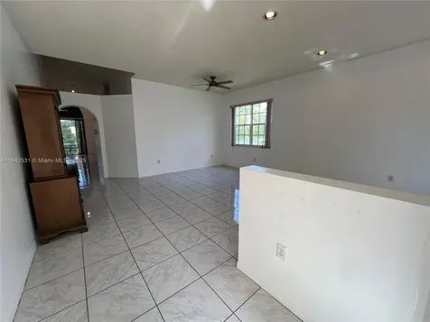 2130 NW 166th Avenue Pembroke Pines FL 33028