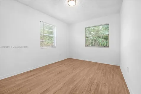 16921 SW 302nd Terrace Homestead FL 33030