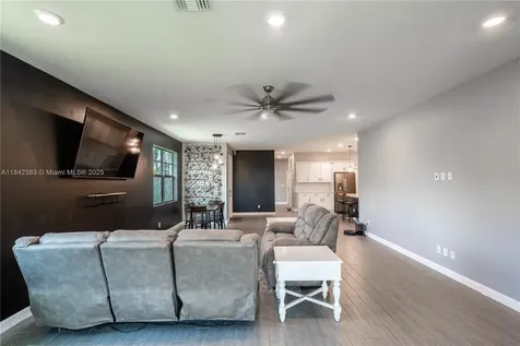 1274 Tangled Orchard Trace Loxahatchee FL 33470