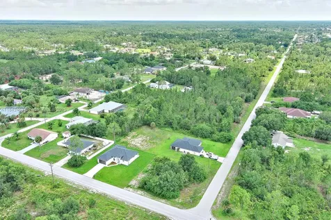 2500 E 10th Street Lehigh Acres FL 33936