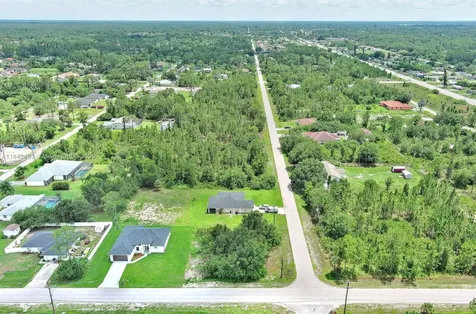 2500 E 10th Street Lehigh Acres FL 33936