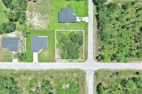 2500 E 10th Street Lehigh Acres FL 33936