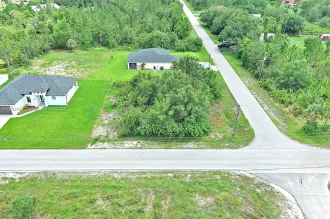 2500 E 10th Street Lehigh Acres FL 33936