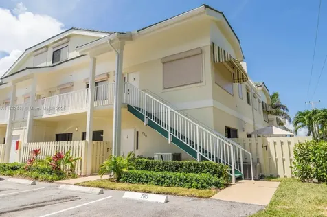 720 S Bella Vista Court S Jupiter FL 33477