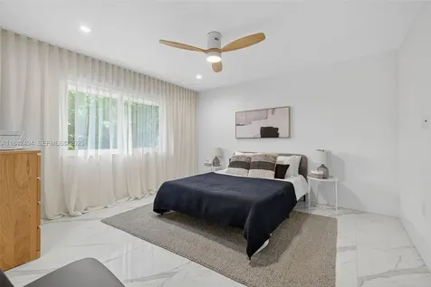 1001 Diplomat Parkway Hallandale Beach FL 33009