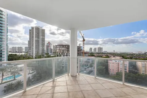 19500 Turnberry Way Aventura FL 33180