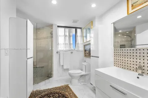 19500 Turnberry Way Aventura FL 33180